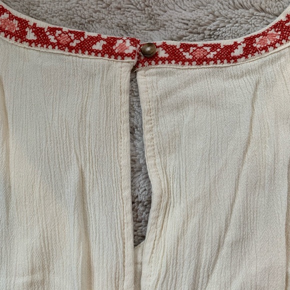American Eagle Outfitters embroidered romper - Picture 4 of 7